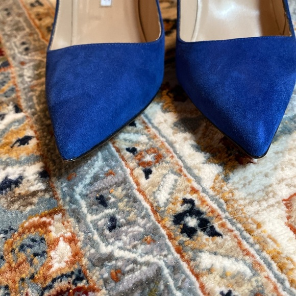 Manolo Blahnik pumps - Picture 9 of 12